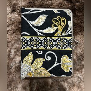 Vera Bradley wallet